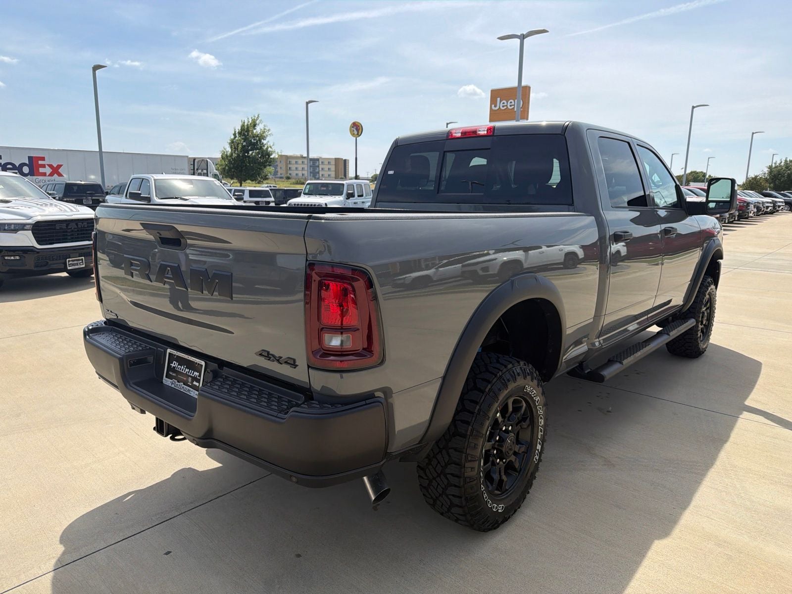 2026 RAM Ram 2500 RAM 2500 TRADESMAN CREW CAB 4X4 6'4' BOX