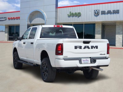 2026 RAM Ram 2500 RAM 2500 BLACK EXPRESS CREW CAB 4X4 6'4' BOX