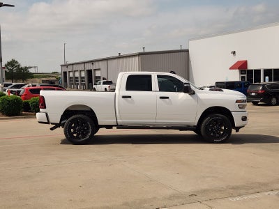 2026 RAM Ram 2500 RAM 2500 BLACK EXPRESS CREW CAB 4X4 6'4' BOX