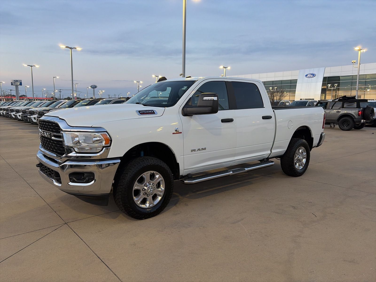 2024 RAM Ram 2500 Big Horn Crew Cab 4x4 6'4' Box