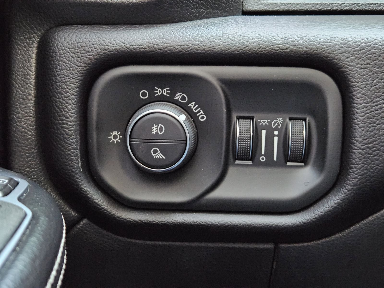 2024 RAM Ram 2500 Laramie Crew Cab 4x4 6'4' Box