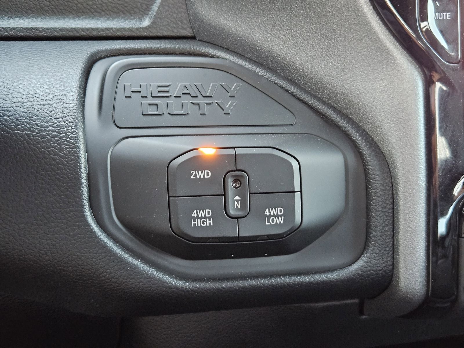 2025 RAM Ram 2500 RAM 2500 TRADESMAN CREW CAB 4X4 8' BOX