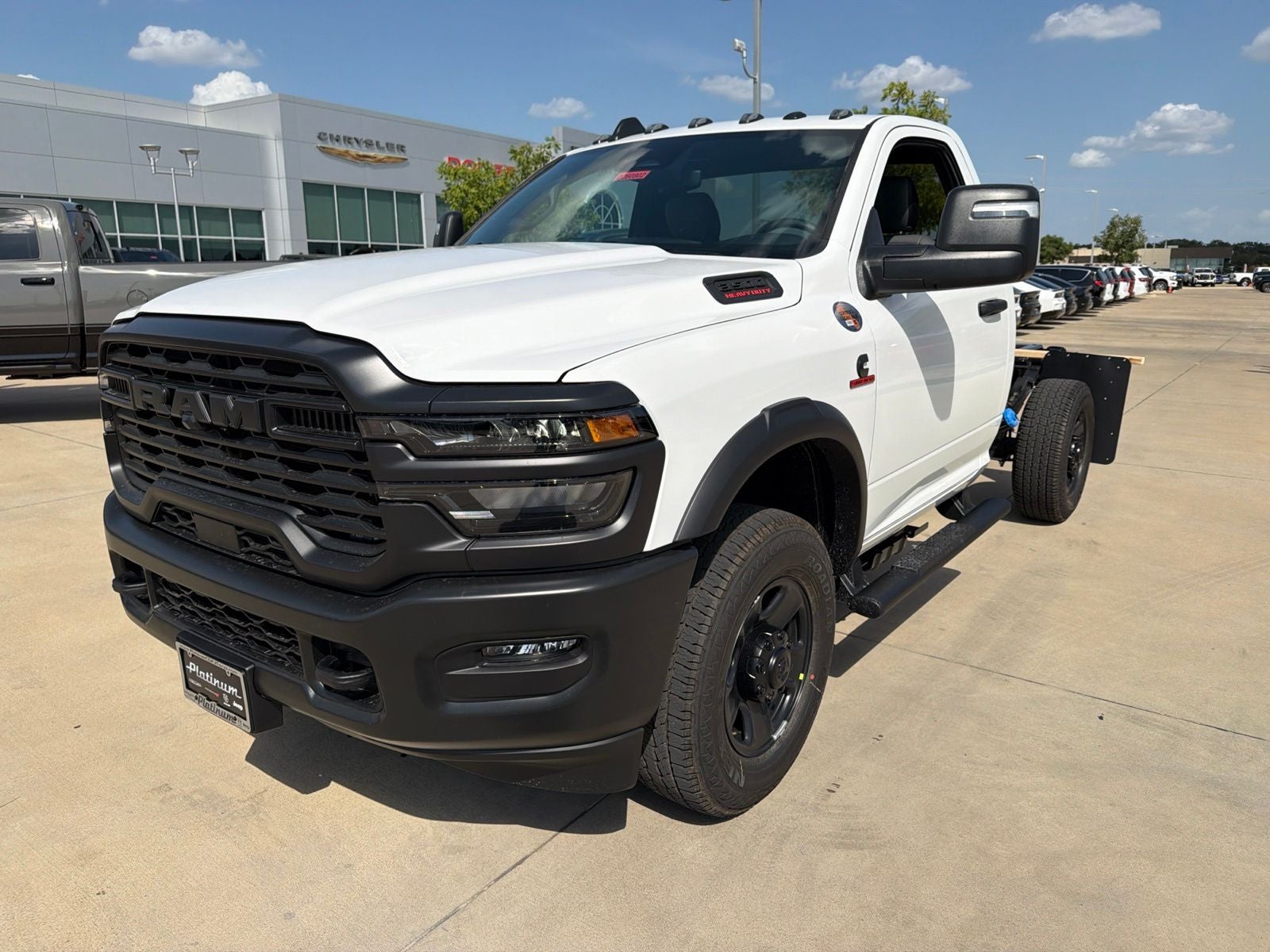 2026 RAM 3500 Chassis RAM 3500 TRADESMAN CHASSIS REGULAR CAB 4X4 60' CA