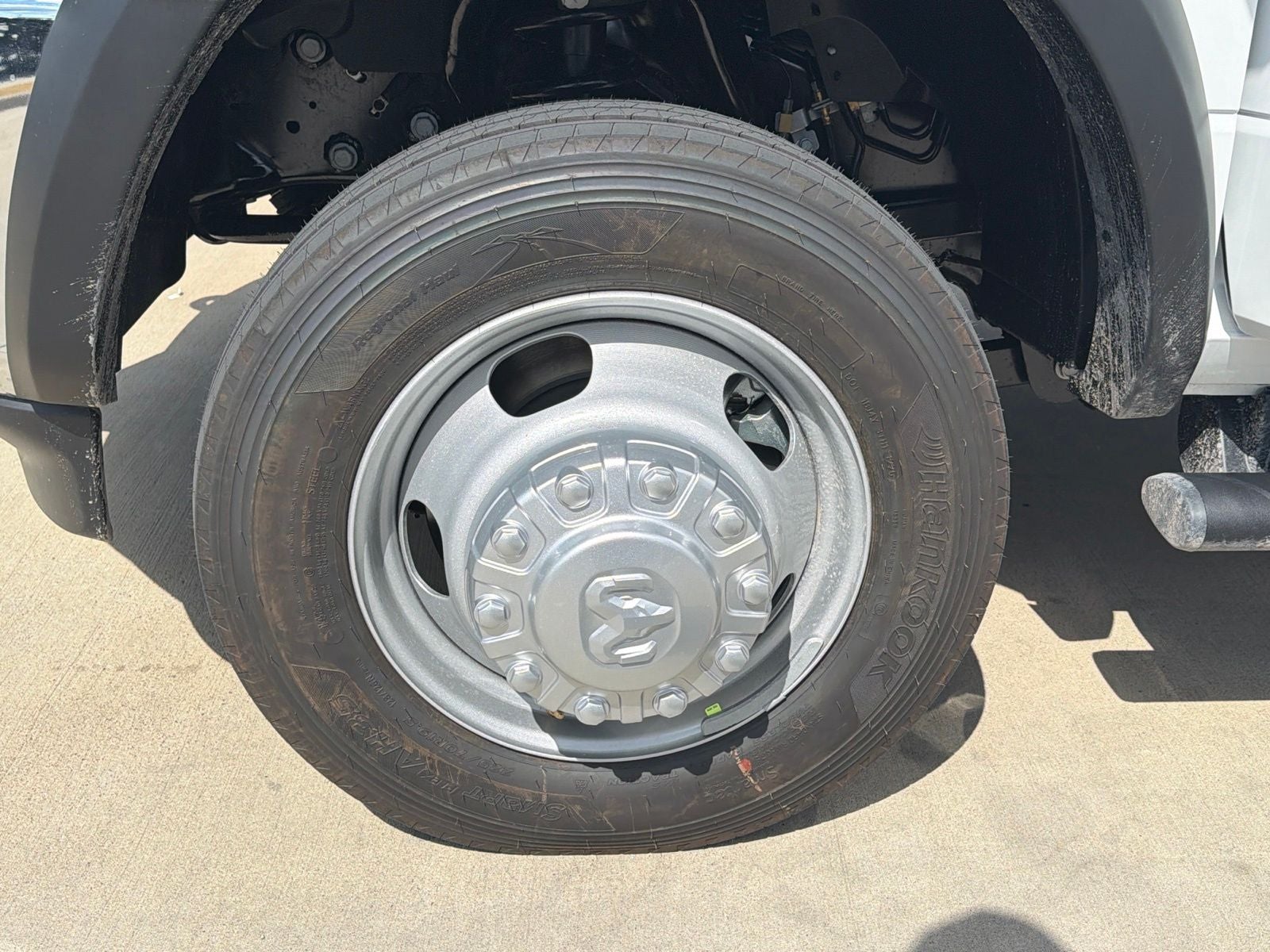 2027 RAM 5500 Chassis Cab Tradesman