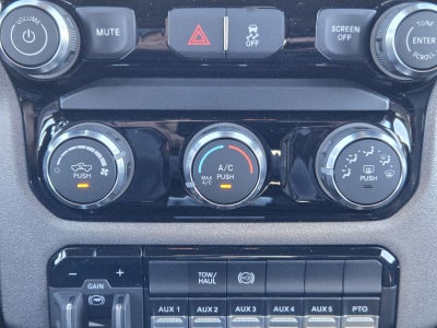 2026 RAM Ram 5500 Chassis Cab RAM 5500 TRADESMAN CHASSIS CREW CAB 4X4 84' CA