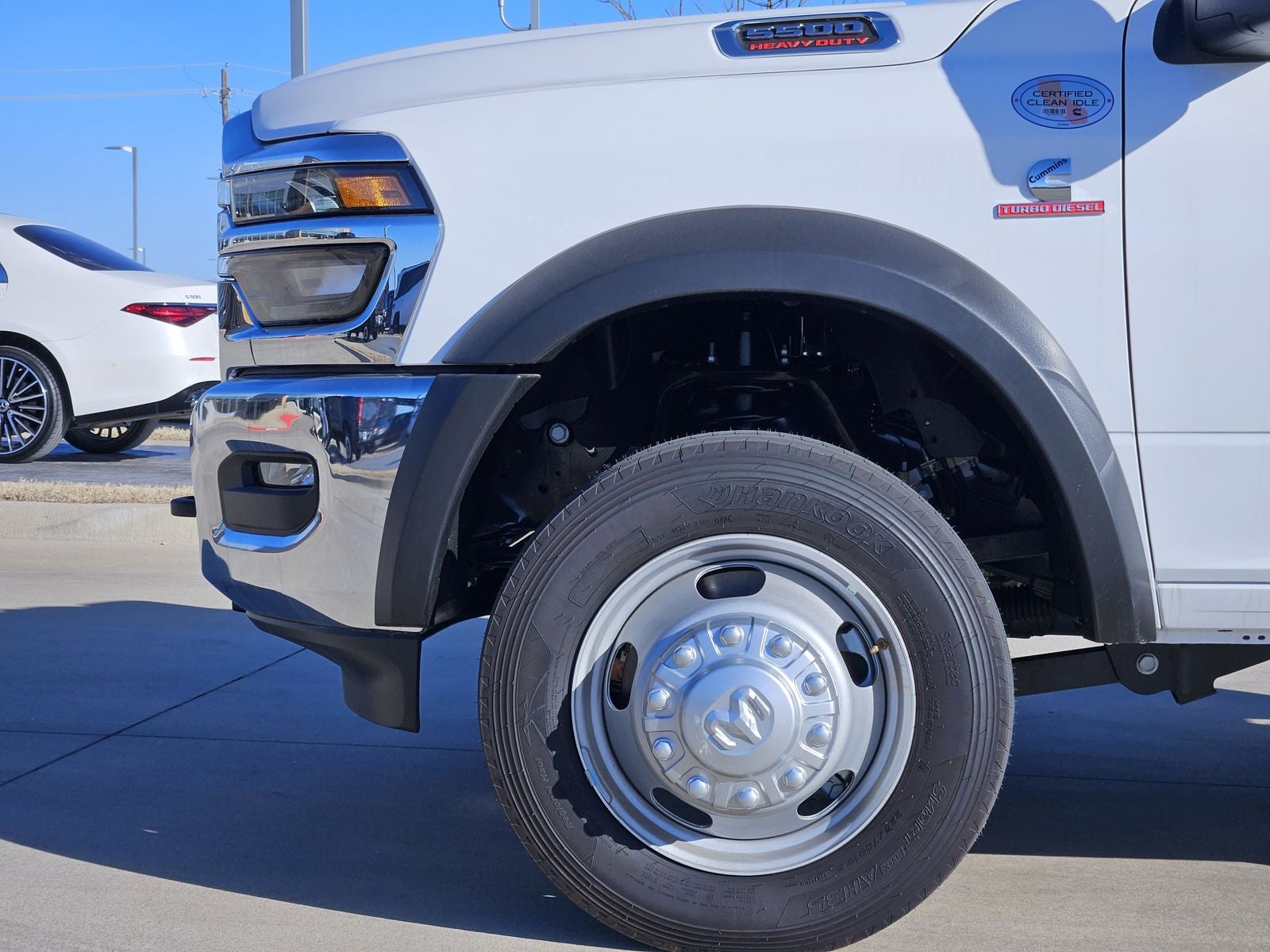 2026 RAM Ram 5500 Chassis Cab RAM 5500 TRADESMAN CHASSIS CREW CAB 4X4 84' CA