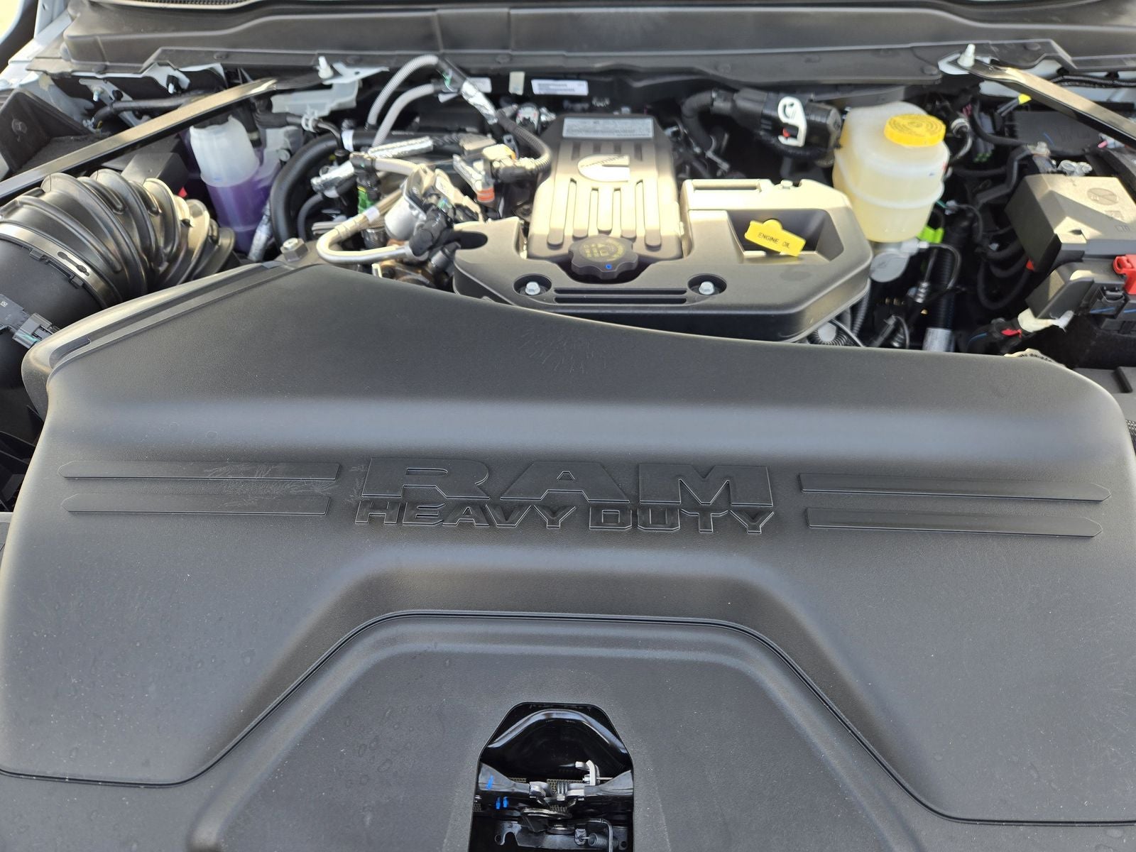 2026 RAM Ram 3500 Chassis Cab RAM 3500 TRADESMAN CREW CAB CHASSIS 4X4 60' CA