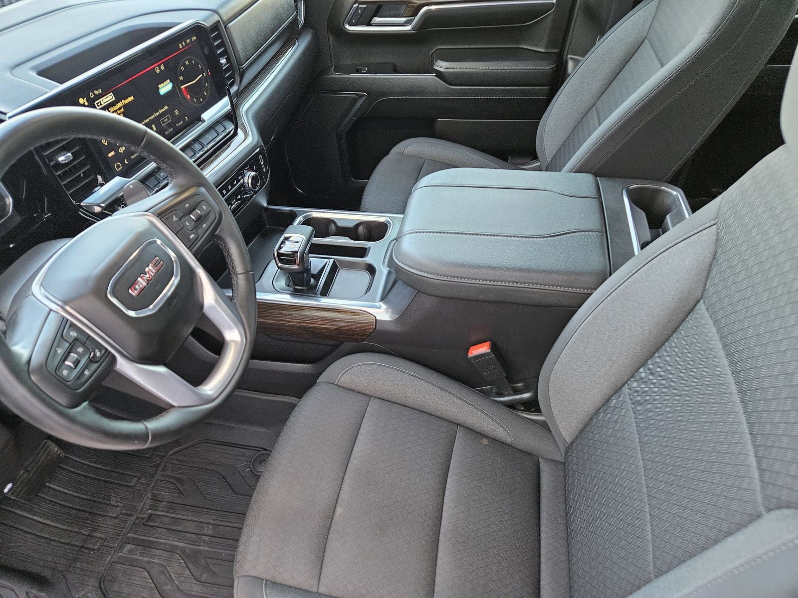 2024 GMC Sierra 1500 4WD Crew Cab Short Box Elevation with 3SB