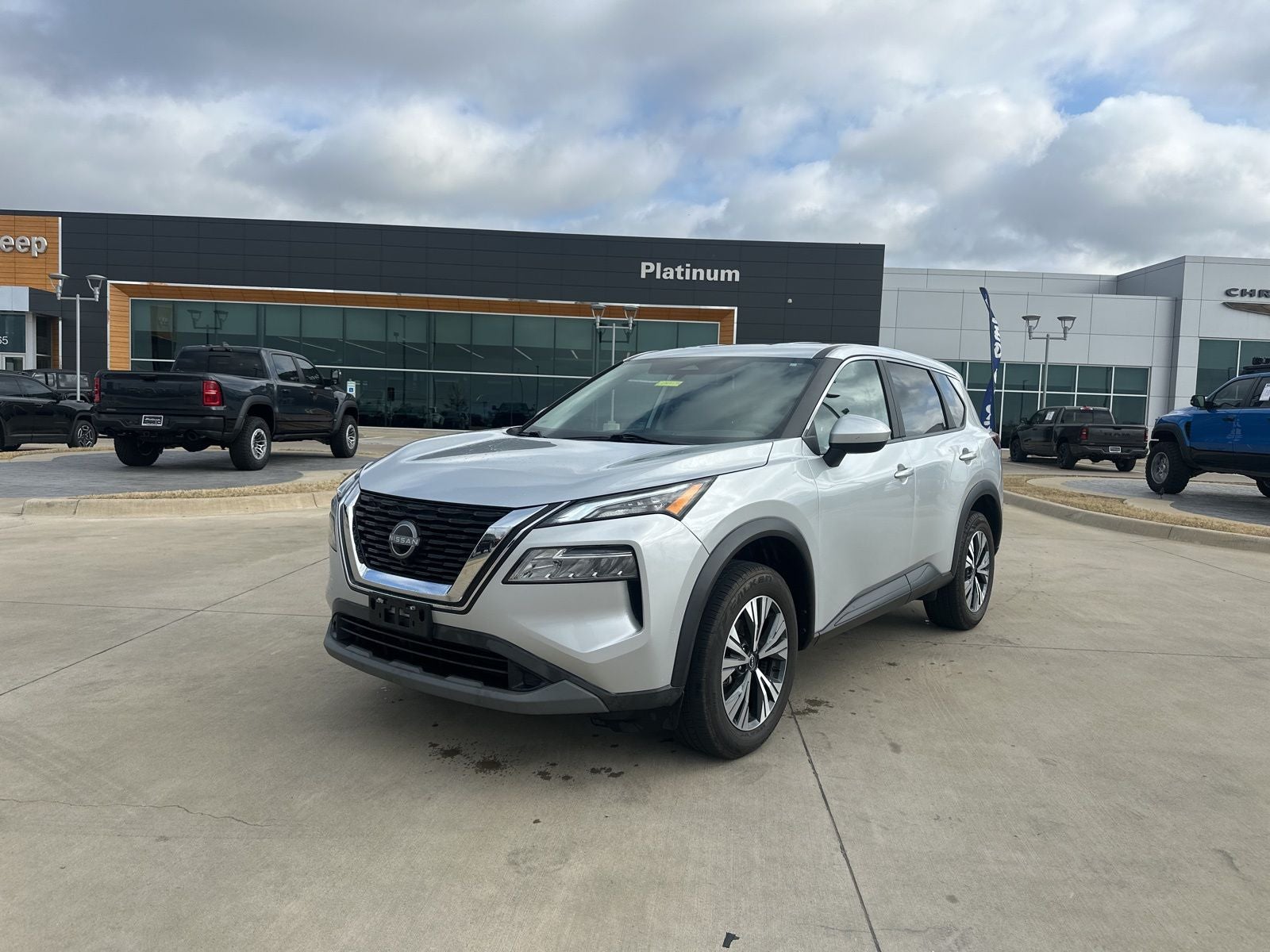 2023 Nissan Rogue SV Intelligent AWD