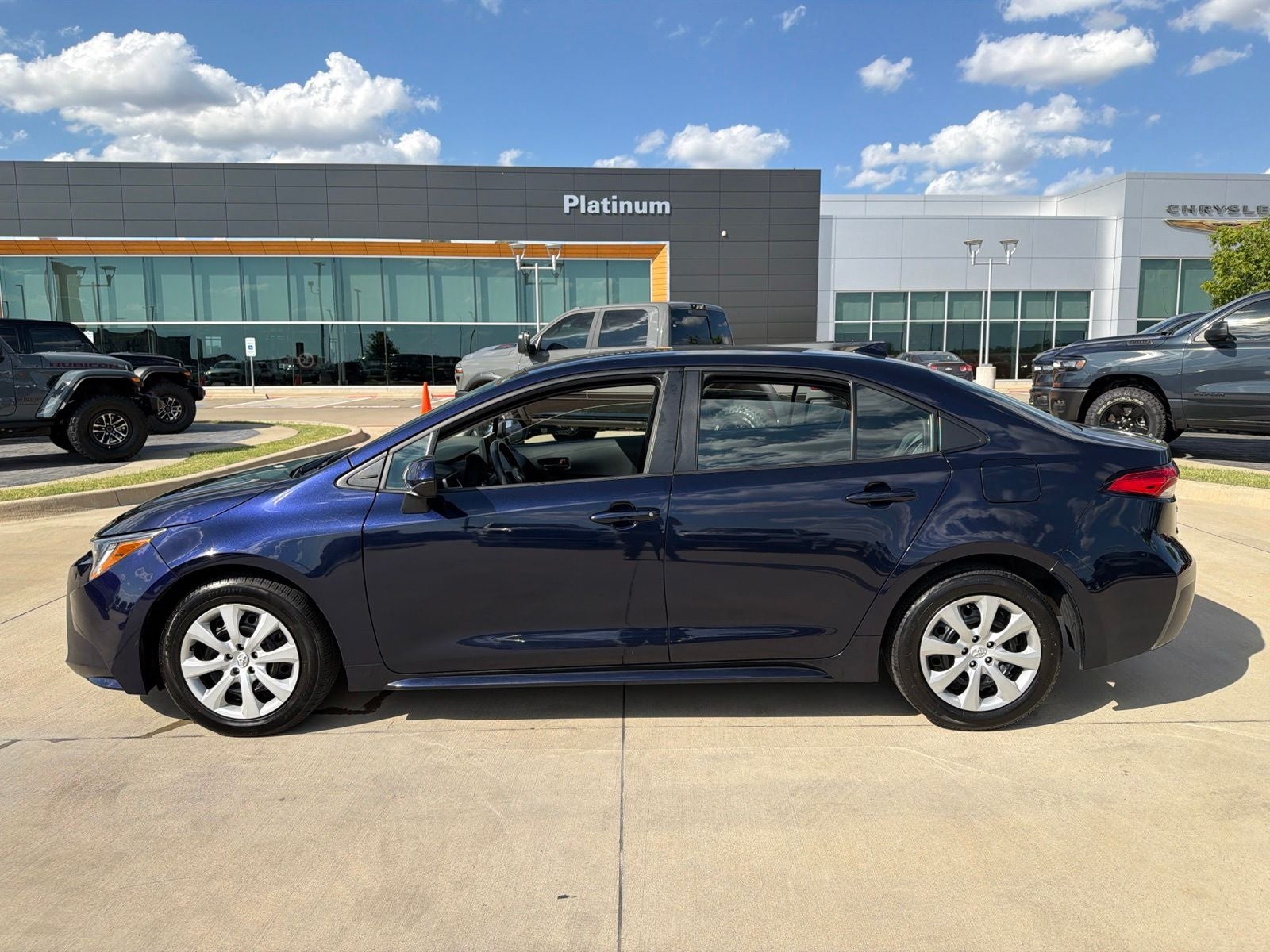 Used 2024 Toyota Corolla LE with VIN 5YFB4MDE6RP170344 for sale in Terrell, TX