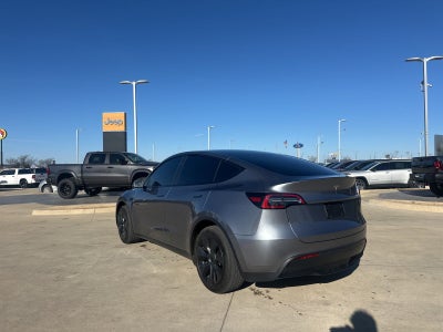 2025 Tesla Model Y Long Range Dual Motor Rear-Wheel Drive