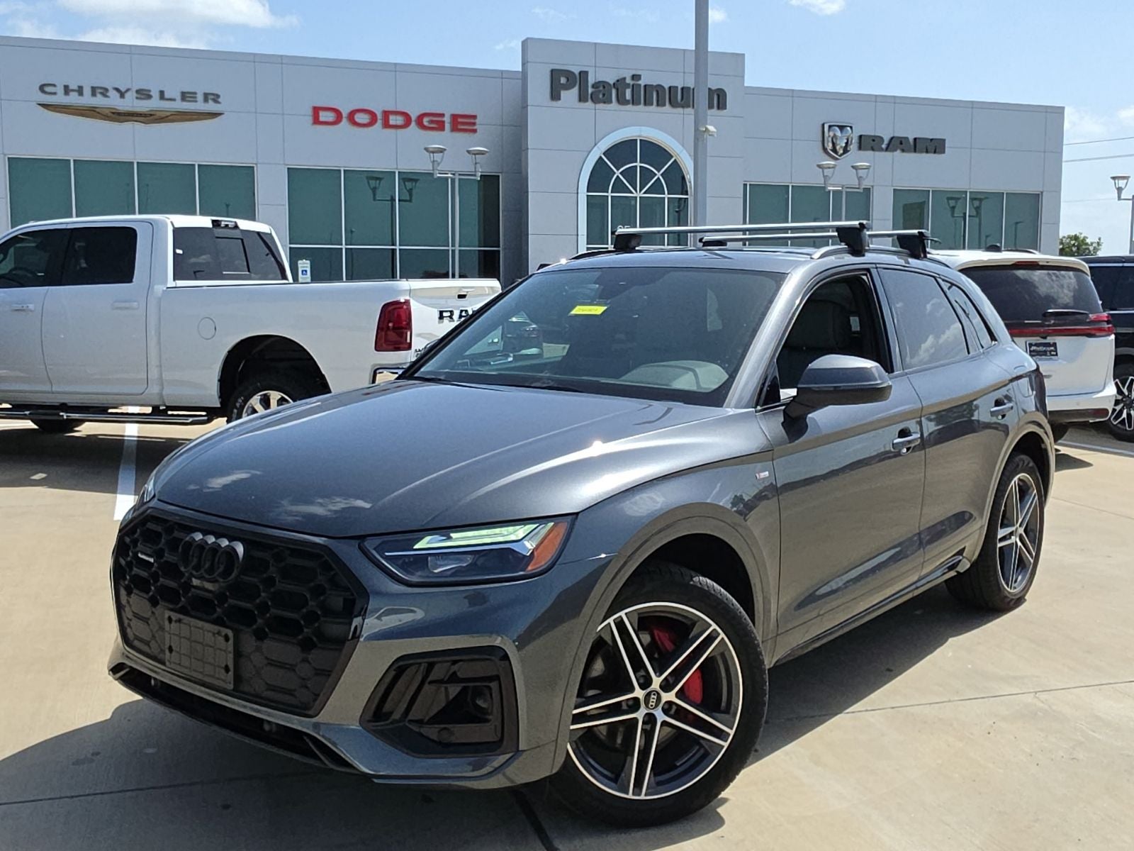 2025 Audi Q5 Premium Plus 55 TFSI e S line quattro S tronic