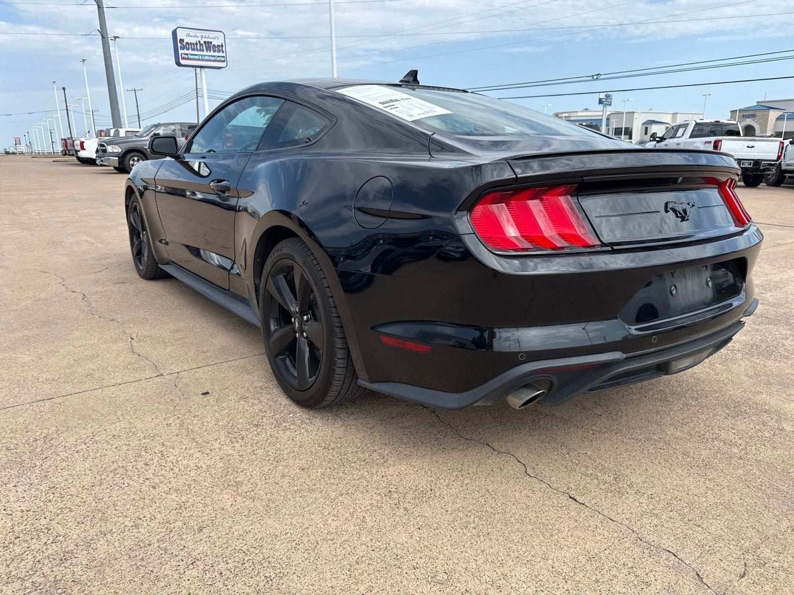 2022 Ford Mustang EcoBoost Premium