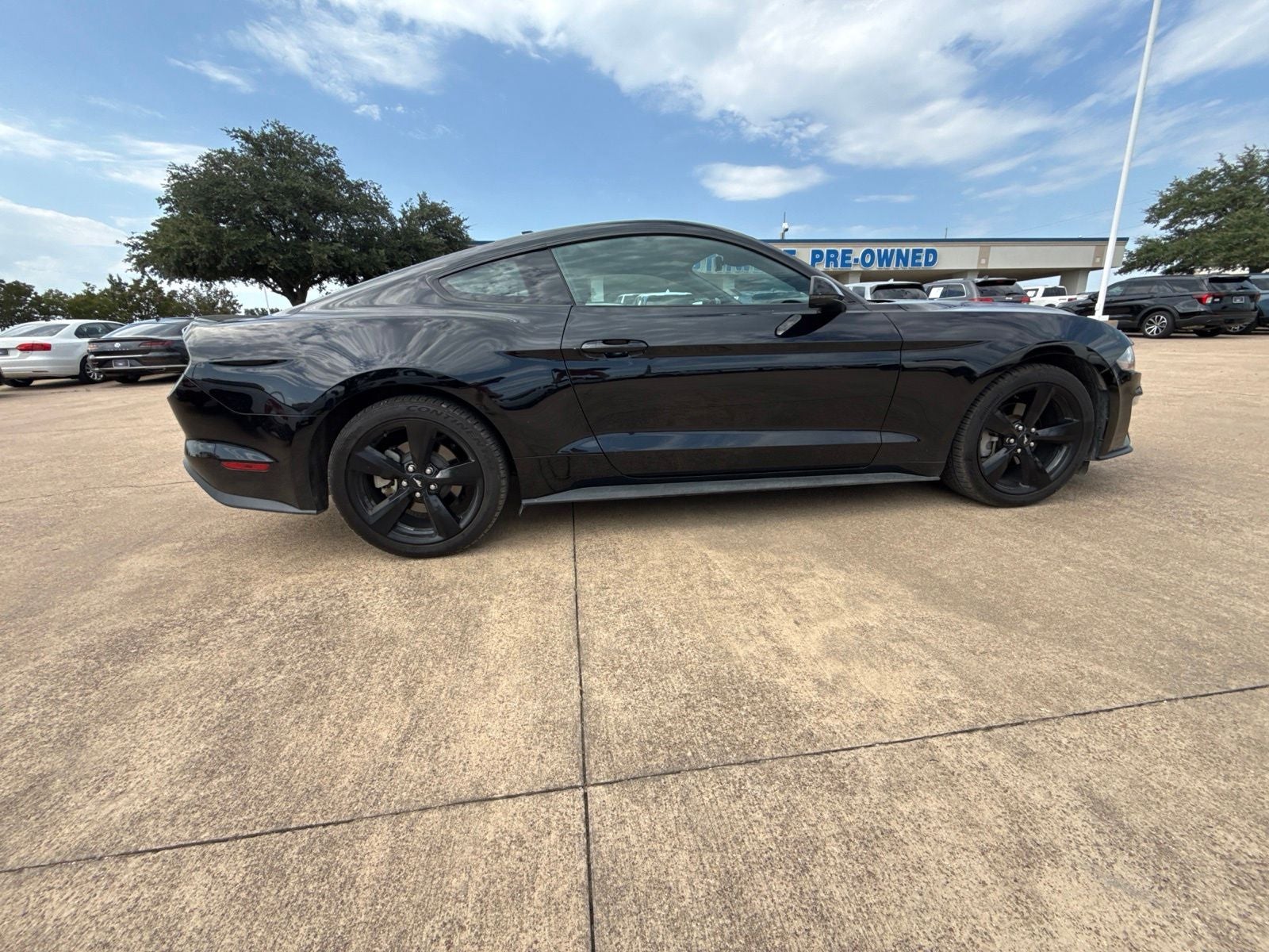 2022 Ford Mustang EcoBoost Premium