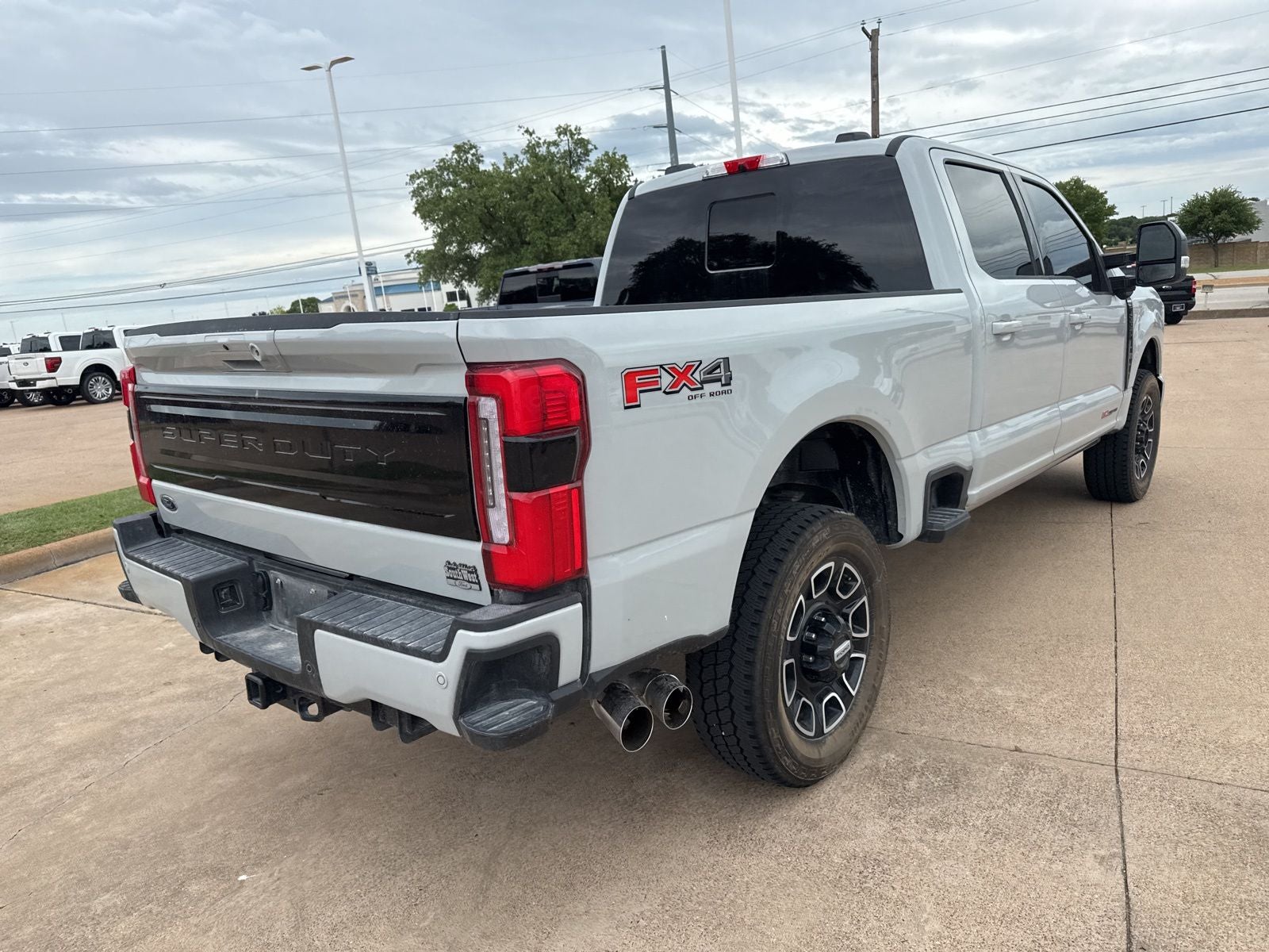 2025 Ford F-250SD Platinum