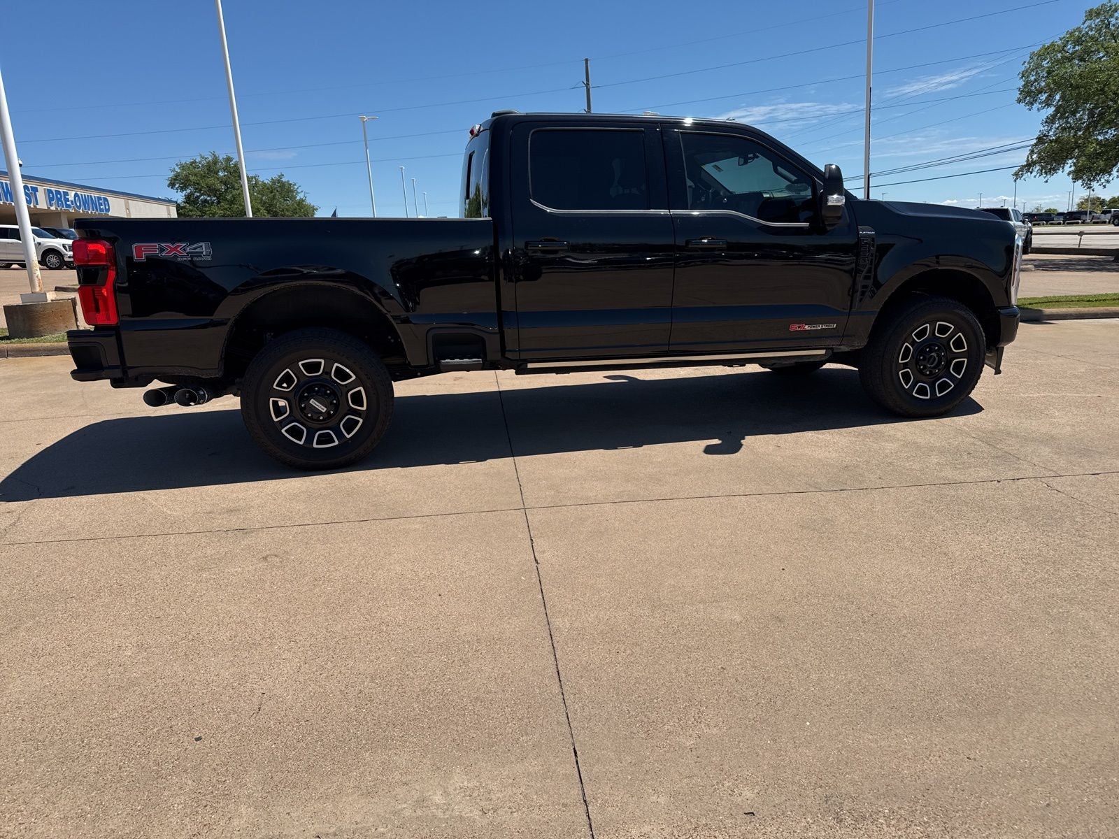 2025 Ford F-250SD Platinum