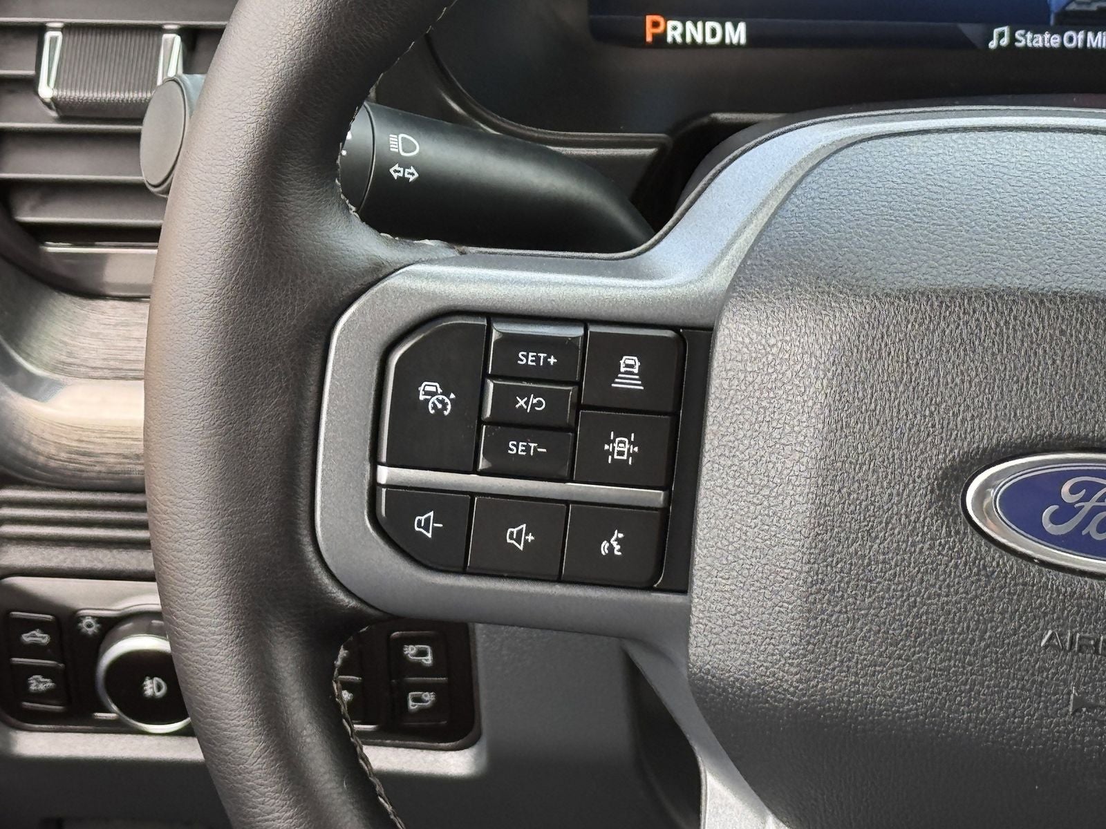 2025 Ford F-250SD F-250® Lariat®