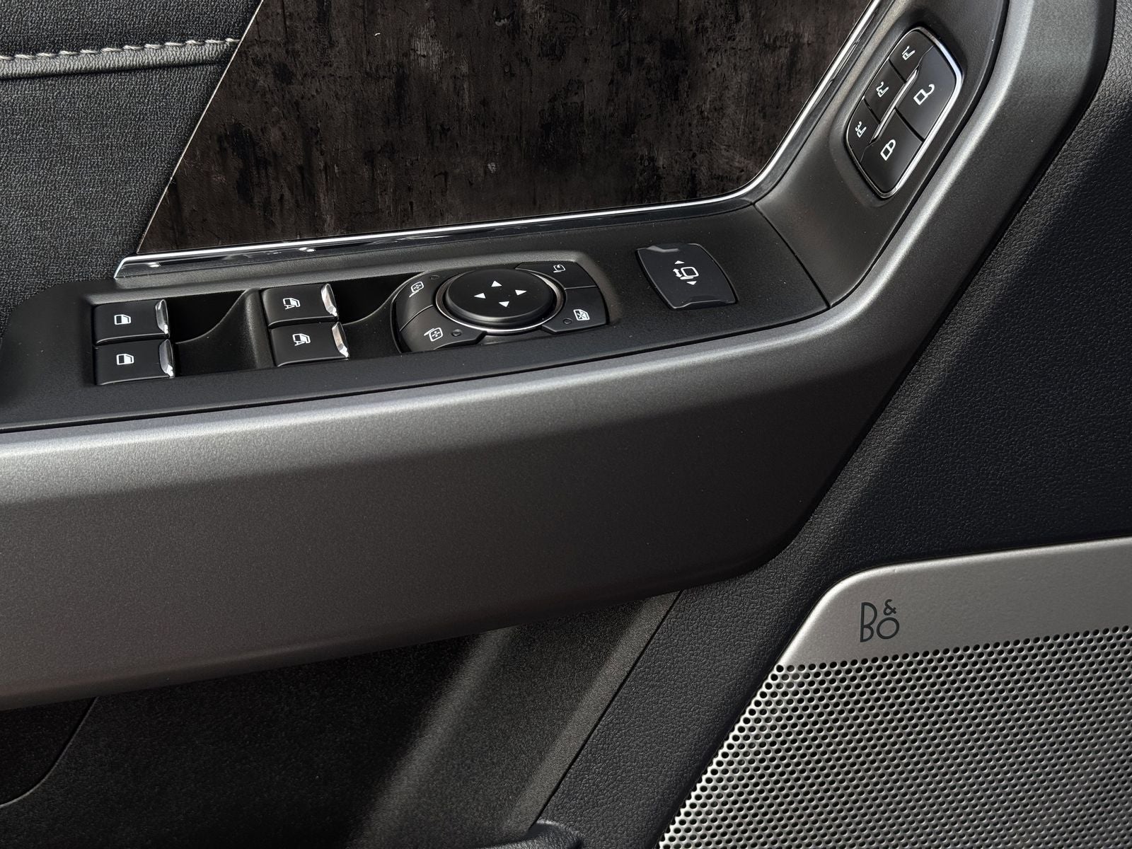 2025 Ford F-250SD F-250® Lariat®