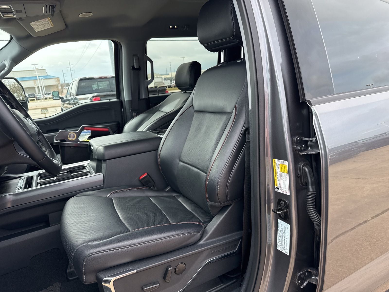 2024 Ford F-250SD F-250® Lariat®