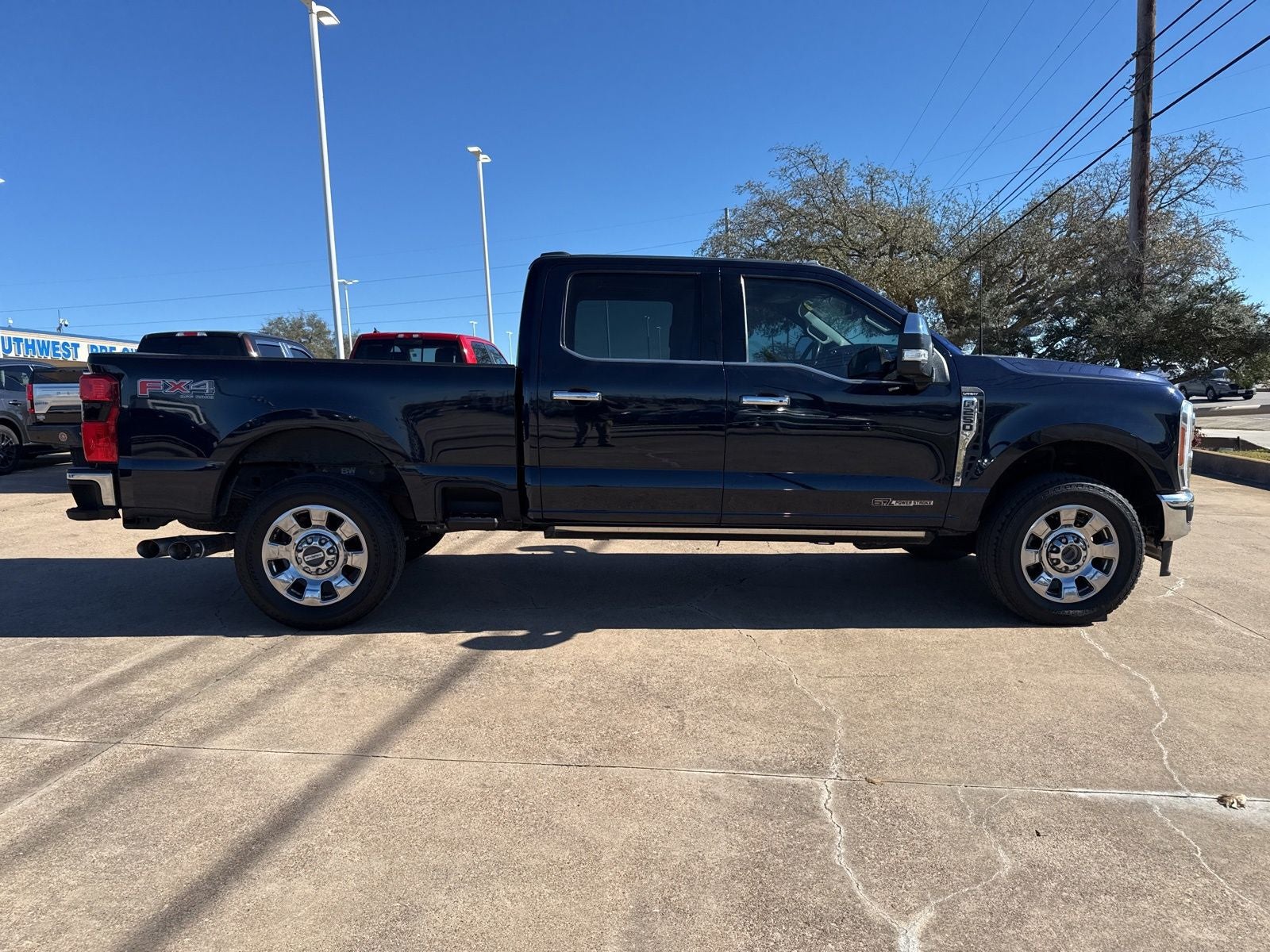 2023 Ford F-250SD F-250® Lariat®