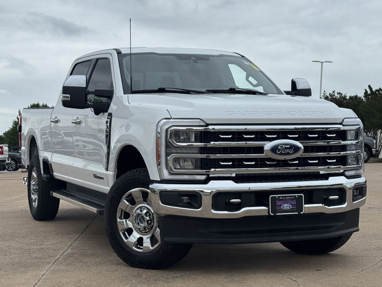 2023 Ford F-350SD Lariat