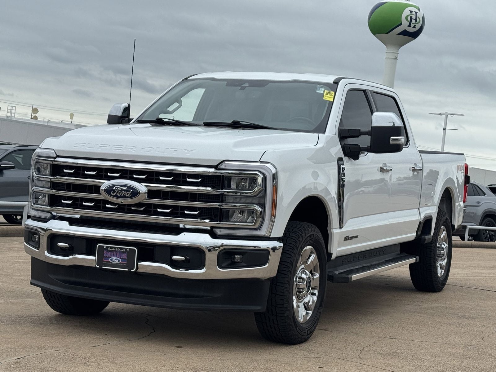 2023 Ford F-350SD Lariat