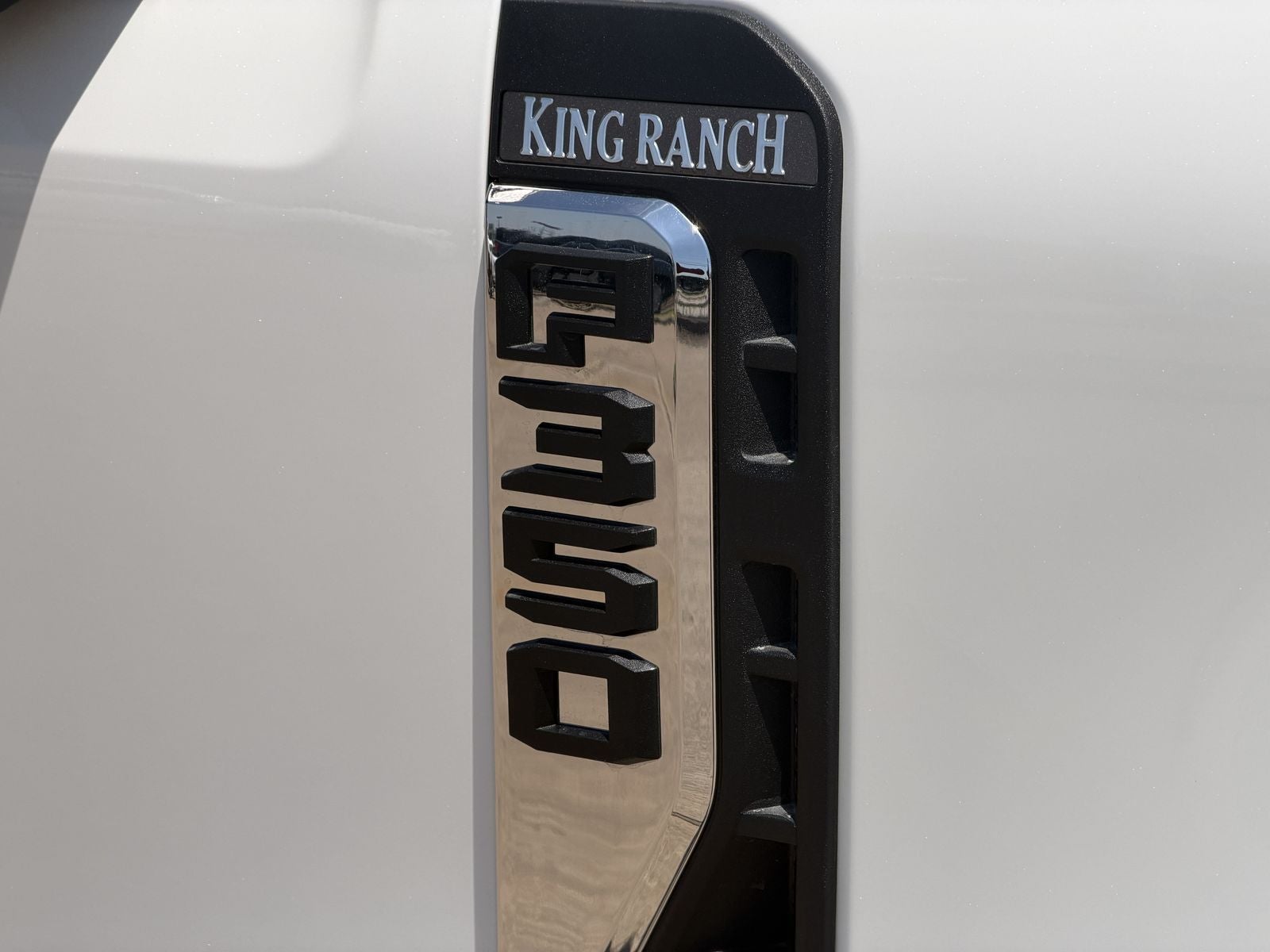 2024 Ford F-350SD King Ranch DRW
