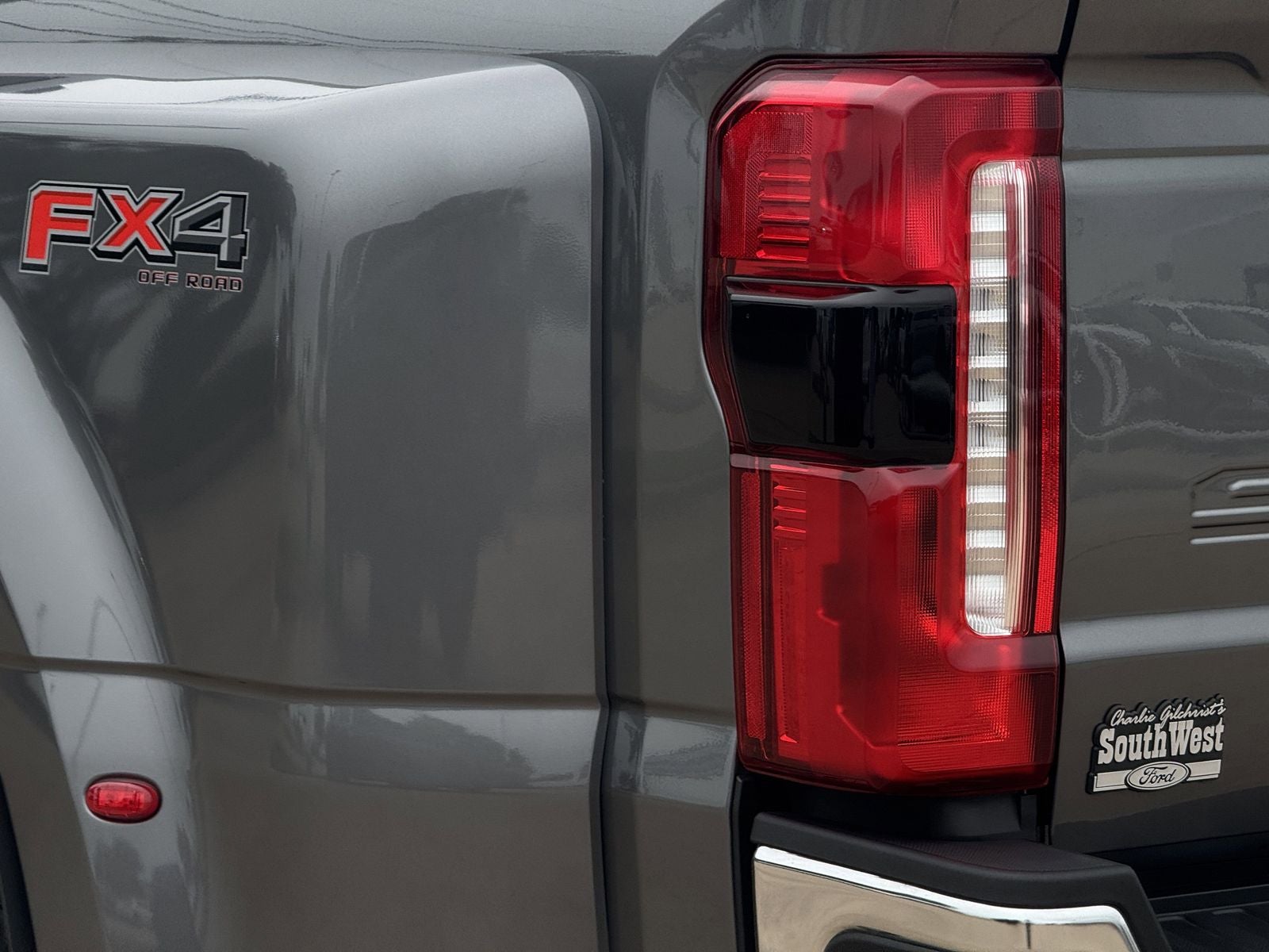 2024 Ford F-350SD Lariat DRW