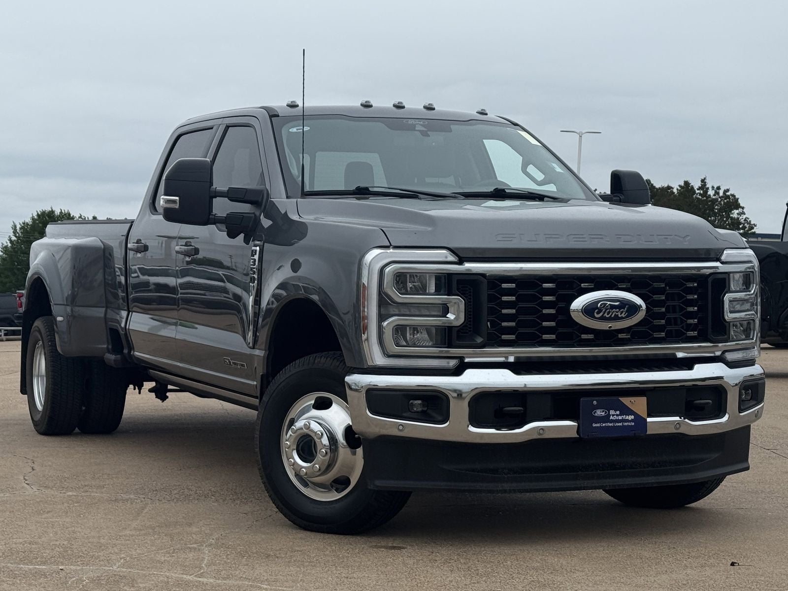 2024 Ford F-350SD Lariat DRW