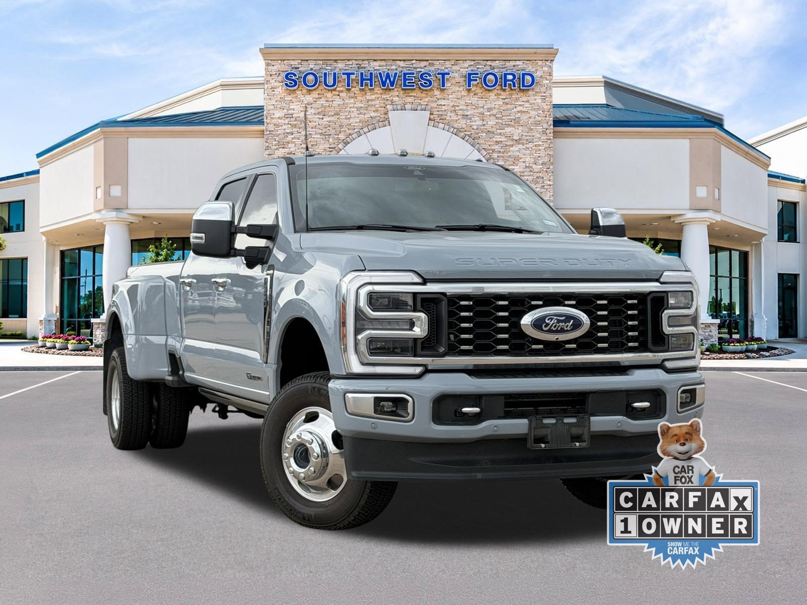 2024 Ford F-350SD Platinum DRW