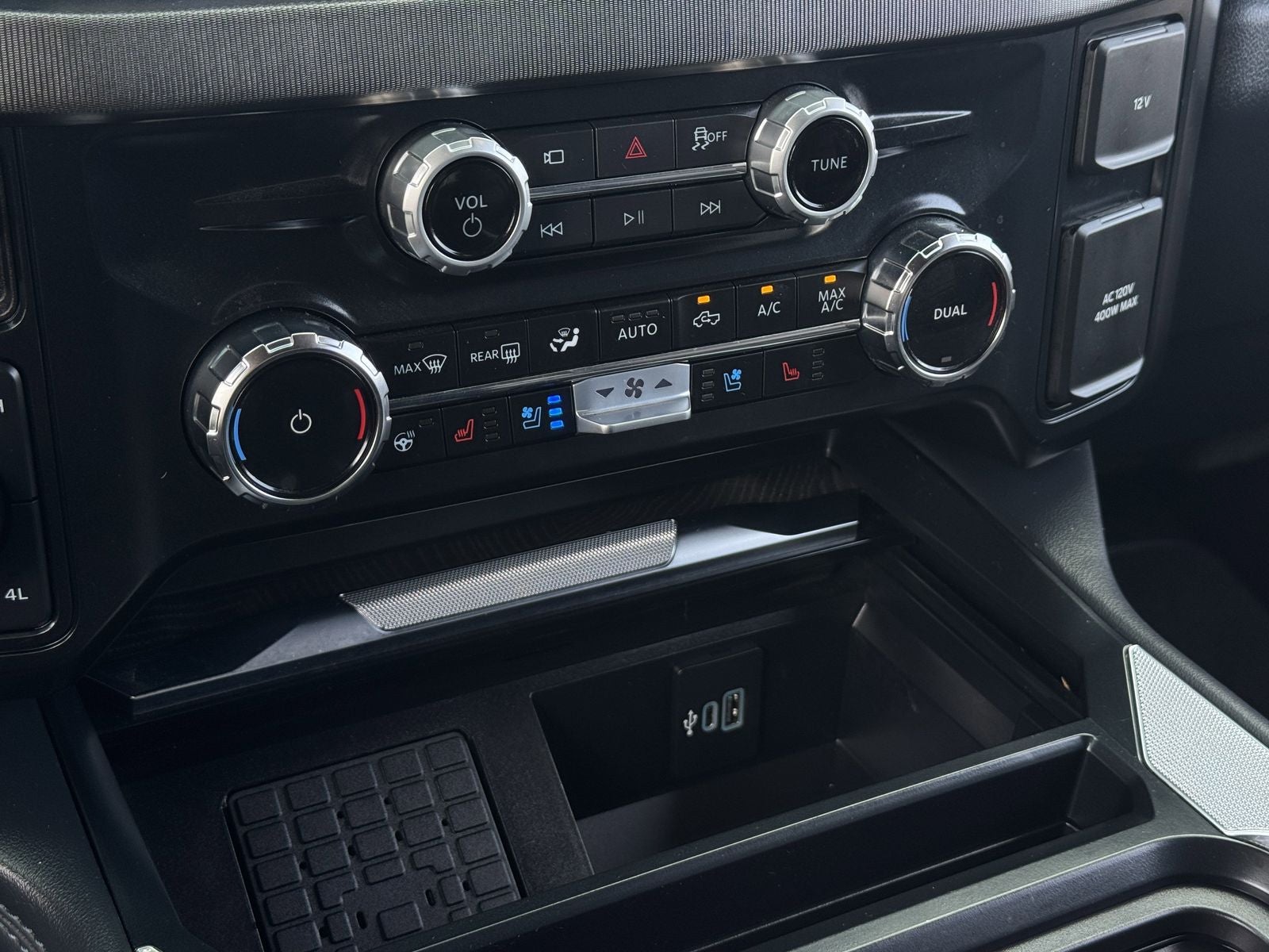 2025 Ford F-450SD Platinum DRW
