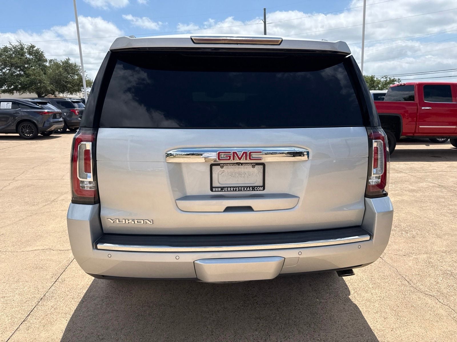 2016 GMC Yukon Denali