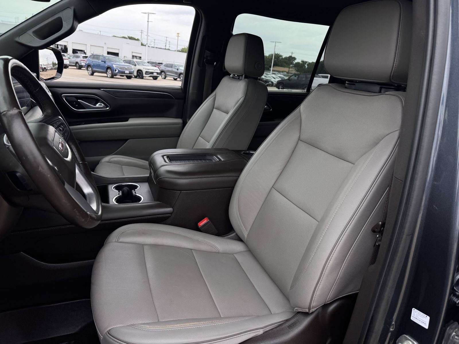 2021 GMC Yukon XL SLT