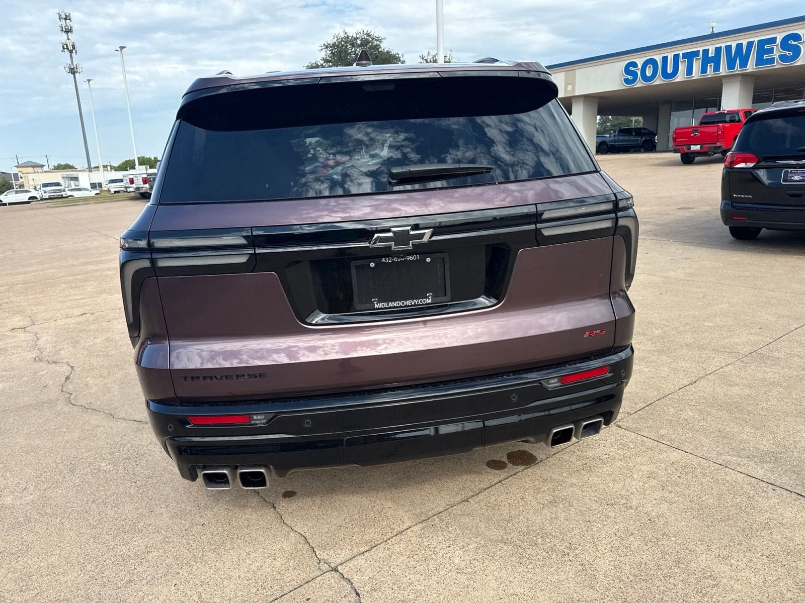 2024 Chevrolet Traverse RS