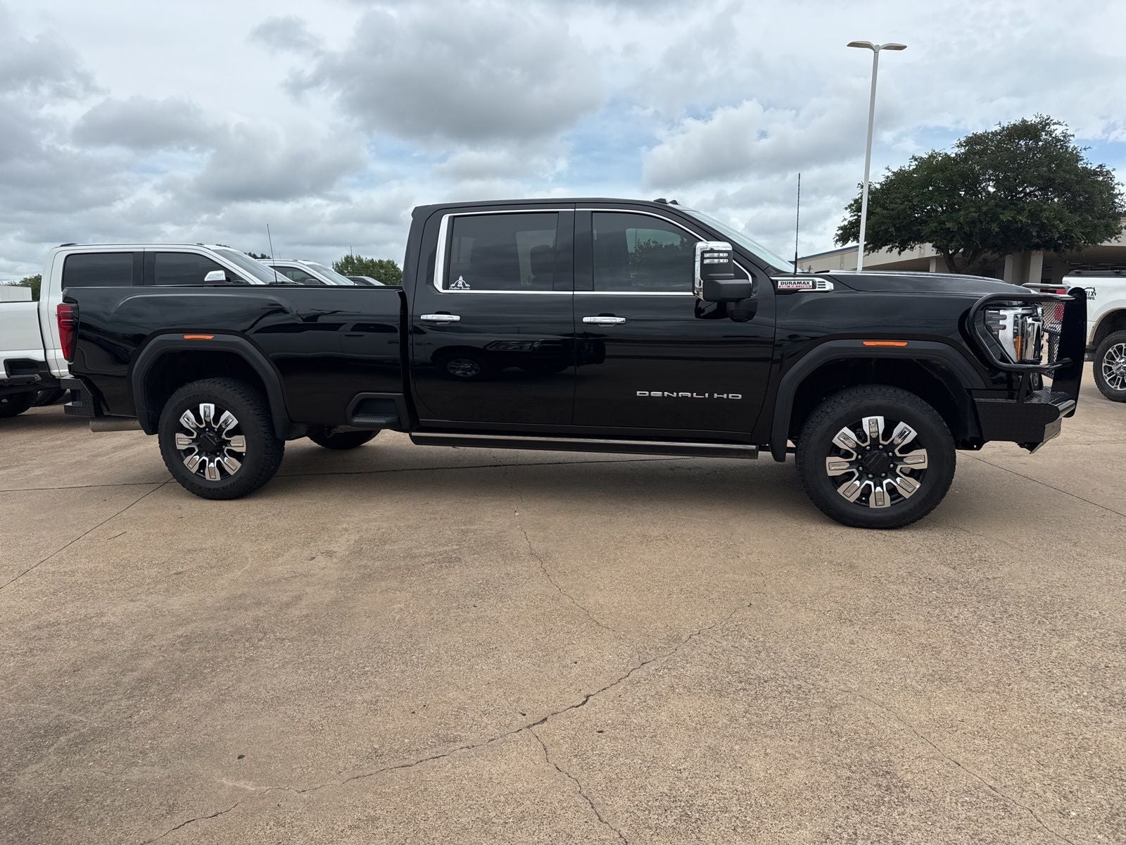 2025 GMC Sierra 3500HD Denali