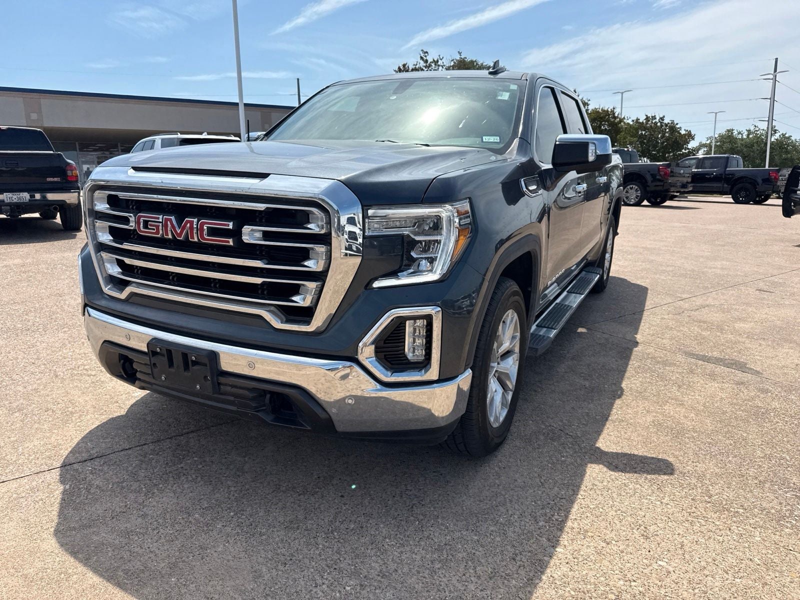 2021 GMC Sierra 1500 SLT