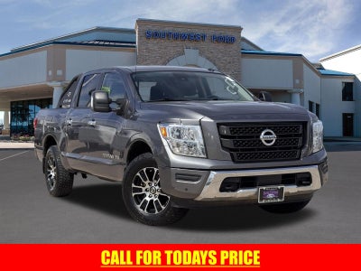 2020 Nissan Titan SV