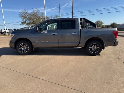 2020 Nissan Titan SV