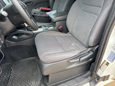 2023 Nissan Frontier S