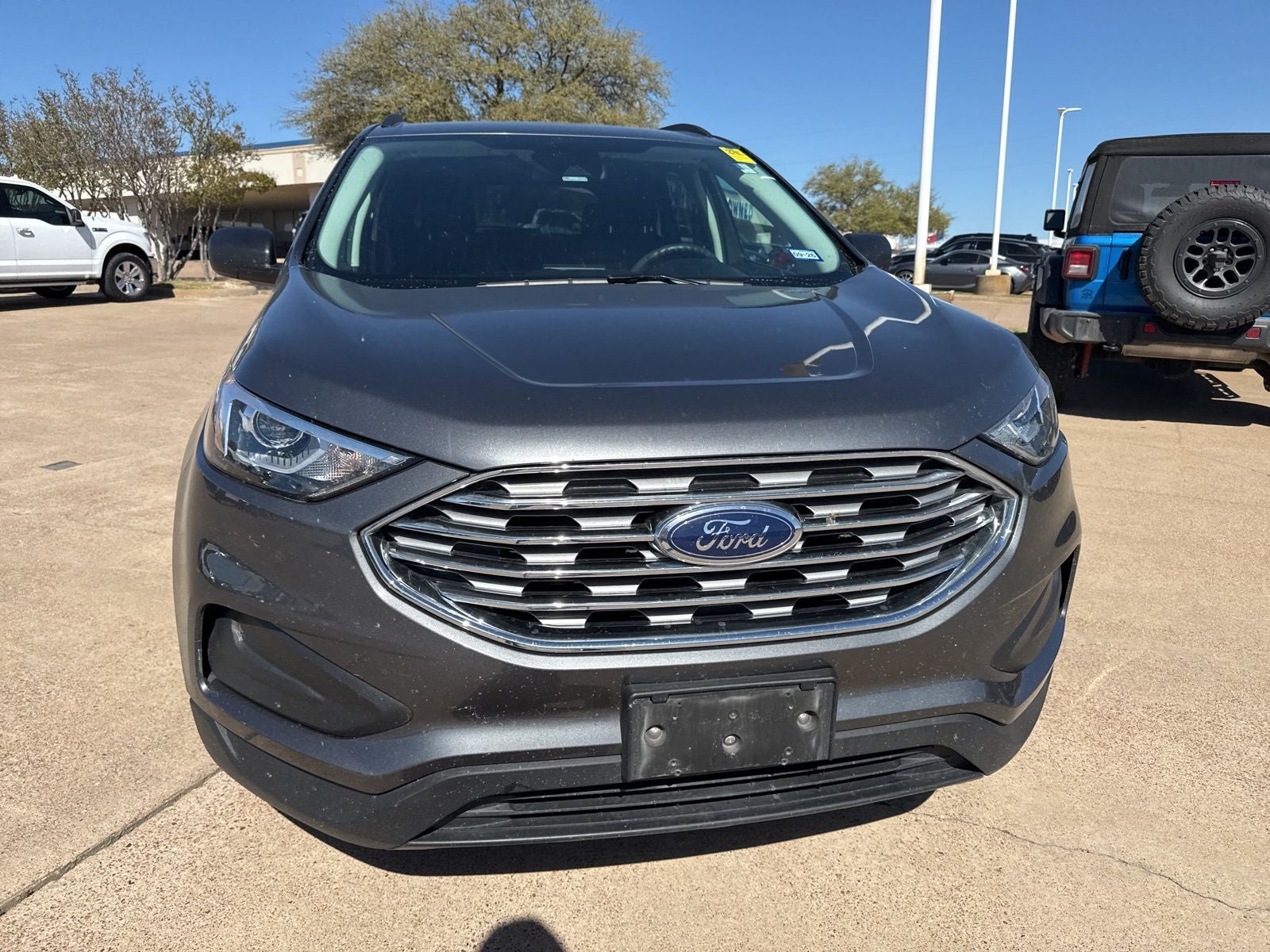 2022 Ford Edge SE