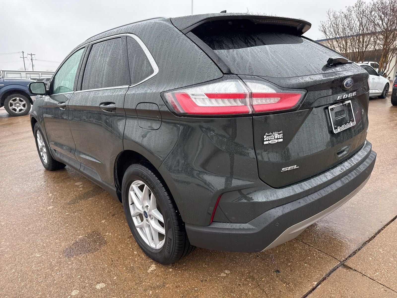 2022 Ford Edge SEL