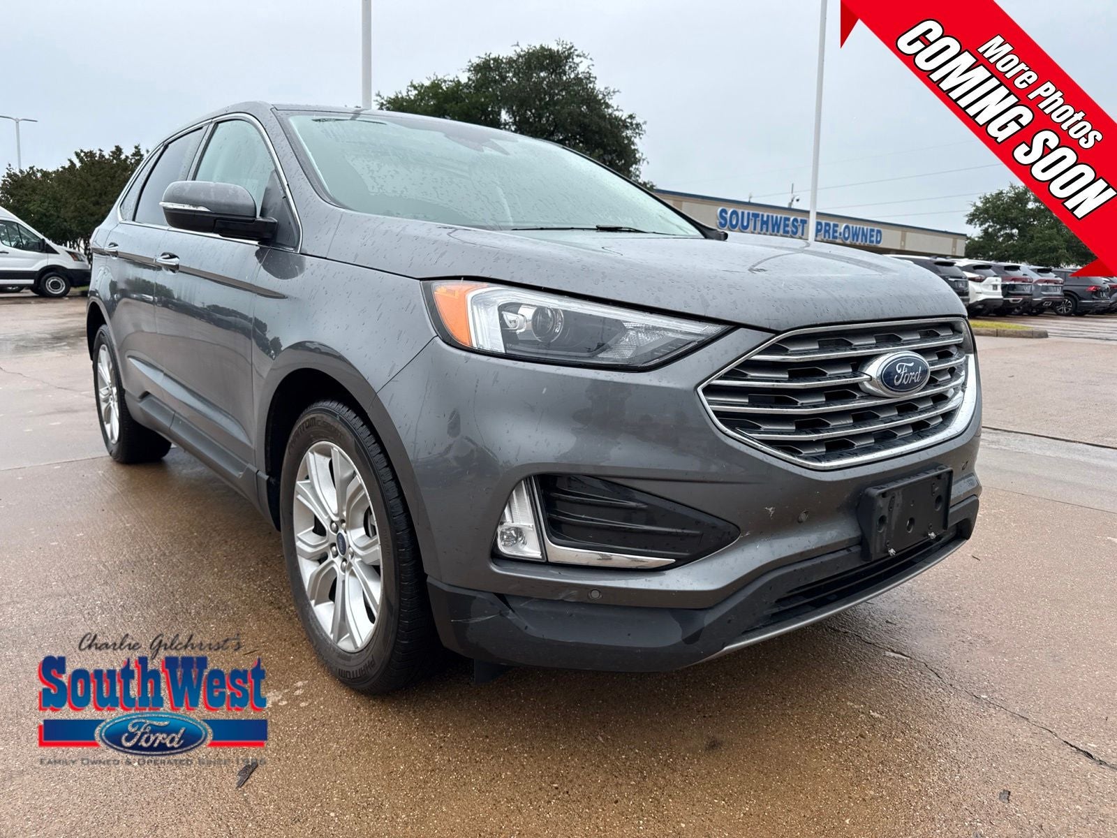2022 Ford Edge Titanium