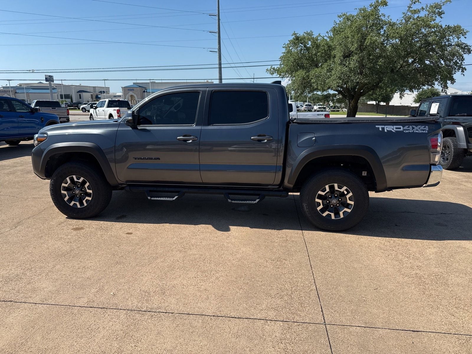 2023 Toyota Tacoma TRD Off-Road V6