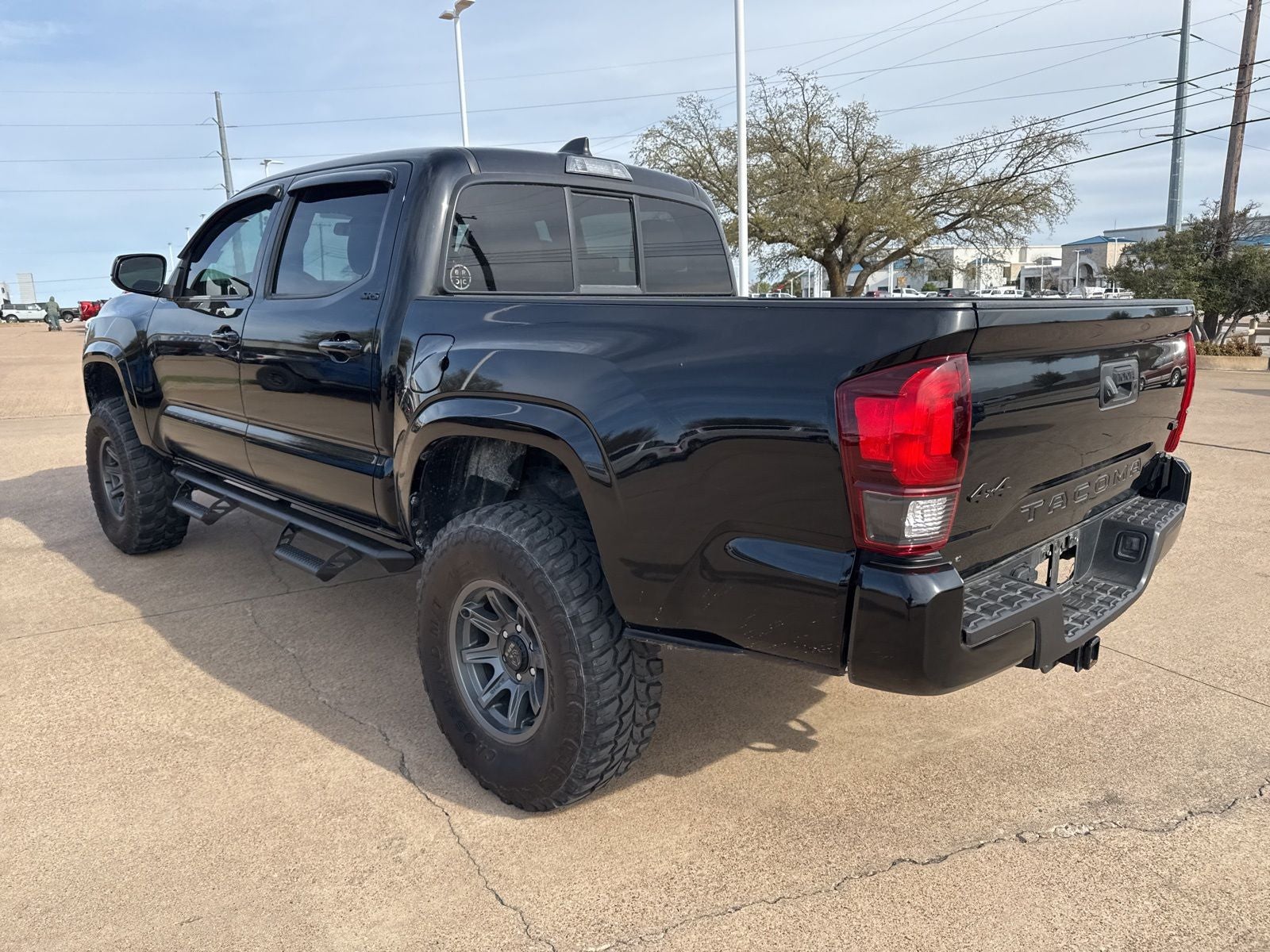 2023 Toyota Tacoma SR V6