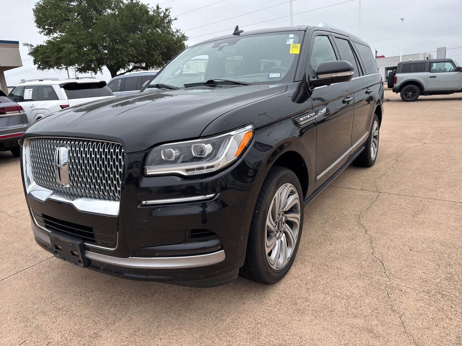2022 Lincoln Navigator L Reserve