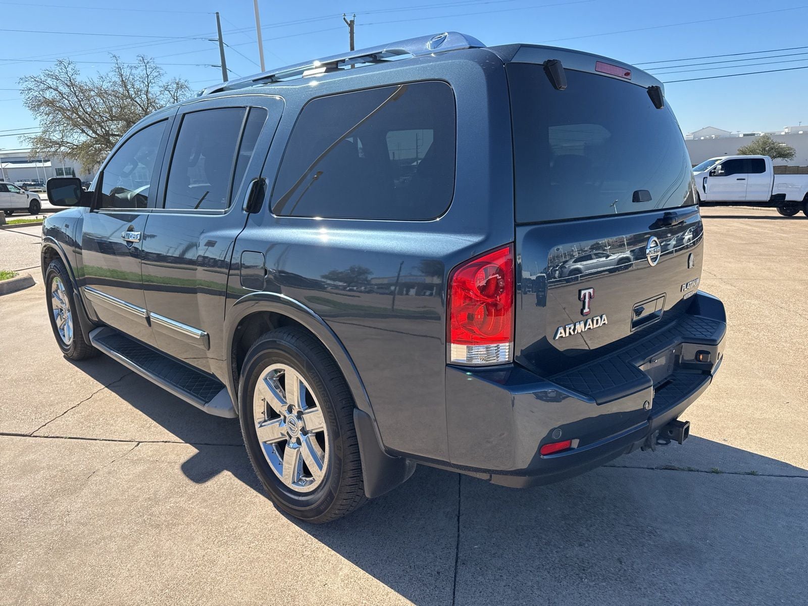 2014 Nissan Armada Platinum