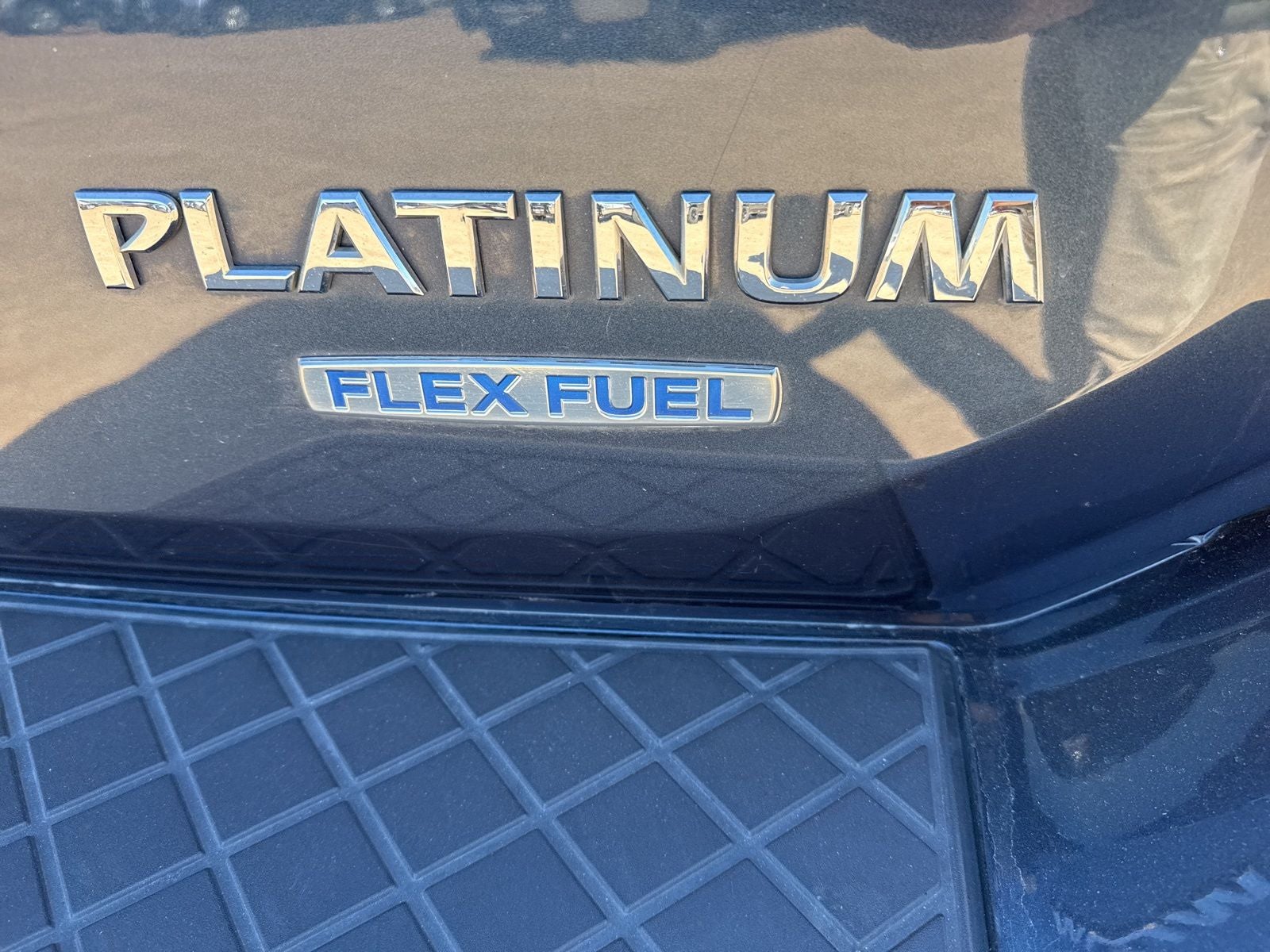 2014 Nissan Armada Platinum