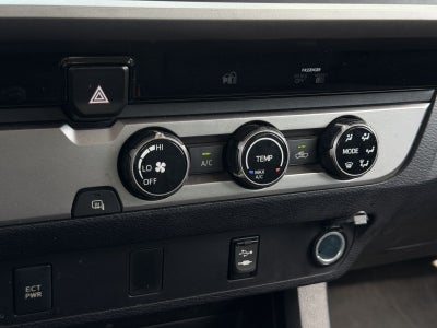 2016 Toyota Tacoma SR5