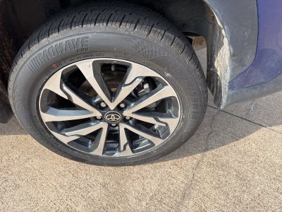 2024 Toyota Corolla Cross XLE