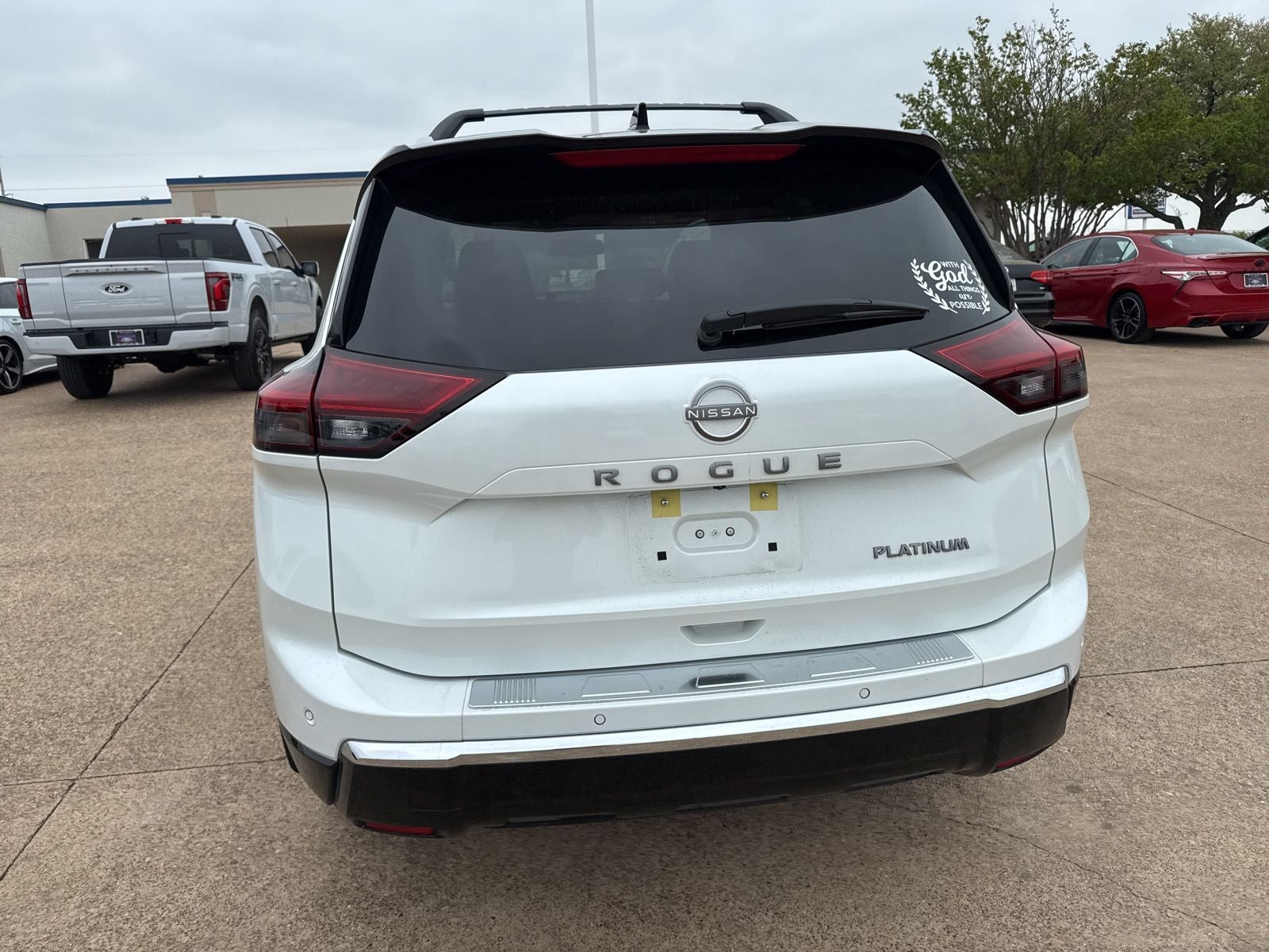 2025 Nissan Rogue Platinum